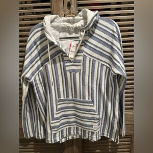 NWTs: Roxy wild and free pullover terry cloth sweatshirt